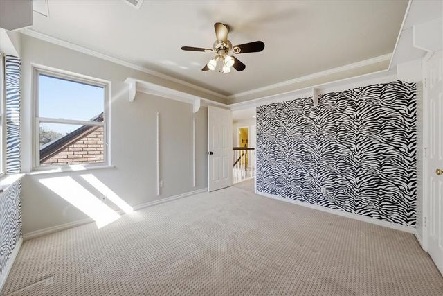 1812 Oaks Way, Oklahoma City, OK 73131