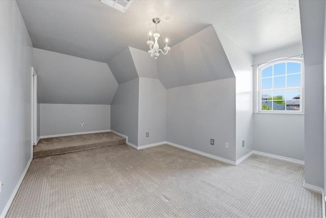 1812 Oaks Way, Oklahoma City, OK 73131