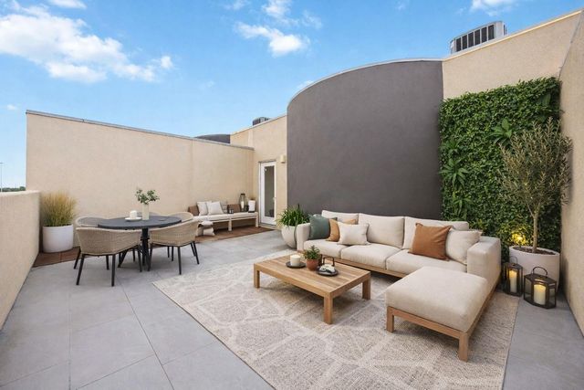 1730 Wentworth Street, Houston, TX 77004