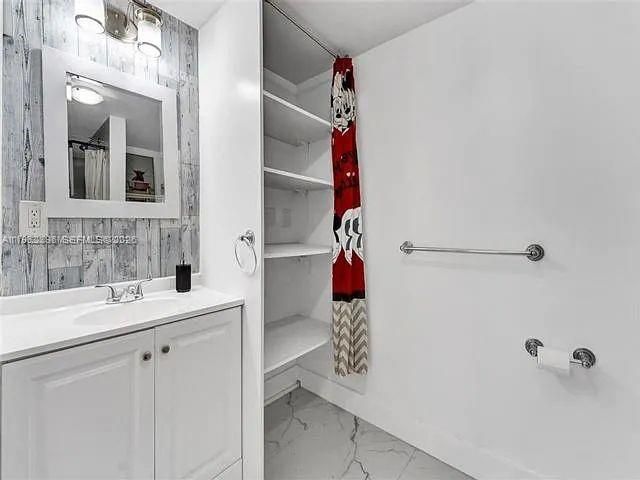 2730 NE 16th Ave, Pompano Beach, FL 33064