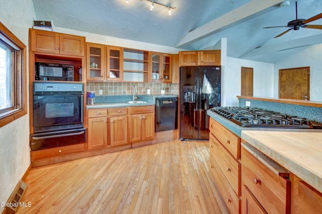 331 13th Street, Schenectady, NY 12306