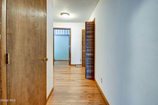 331 13th Street, Schenectady, NY 12306