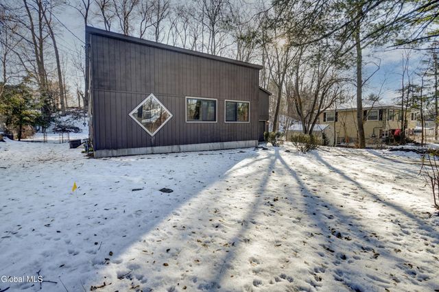 331 13th Street, Schenectady, NY 12306