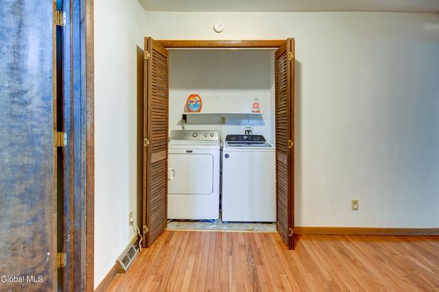 331 13th Street, Schenectady, NY 12306