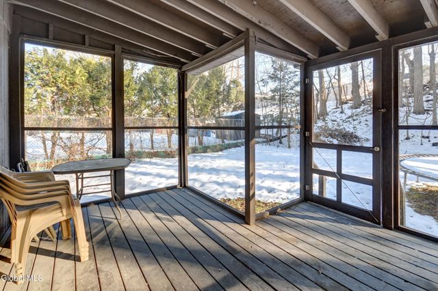 331 13th Street, Schenectady, NY 12306