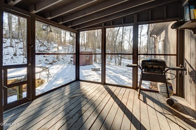 331 13th Street, Schenectady, NY 12306