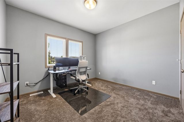 2894 50th Street, Marion, IA 52302