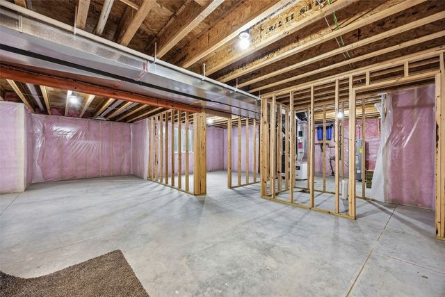 2894 50th Street, Marion, IA 52302