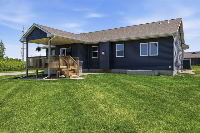 2894 50th Street, Marion, IA 52302