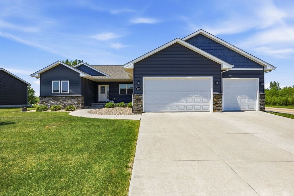 2894 50th Street, Marion, IA 52302