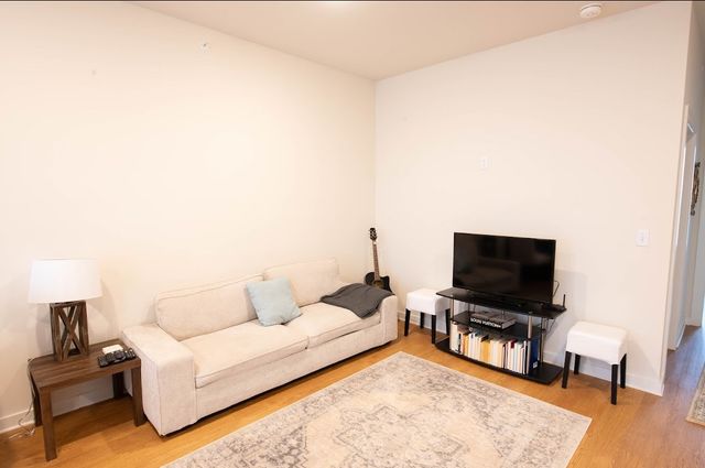 600 E Trinity Ln Unit 210, Nashville, TN 37207