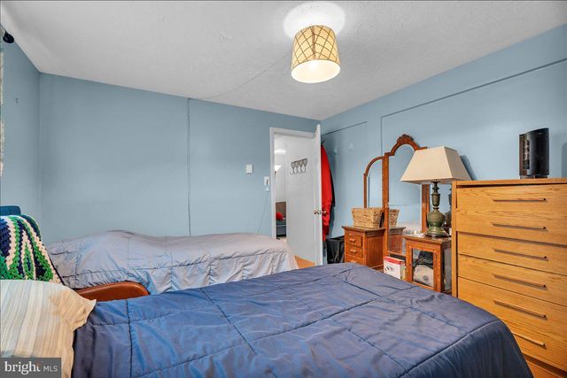 28 SHORE DRIVE, Southampton, NJ 08088