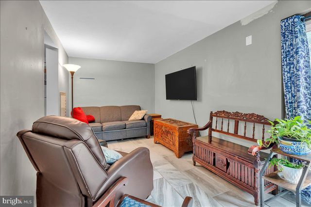 28 SHORE DRIVE, Southampton, NJ 08088