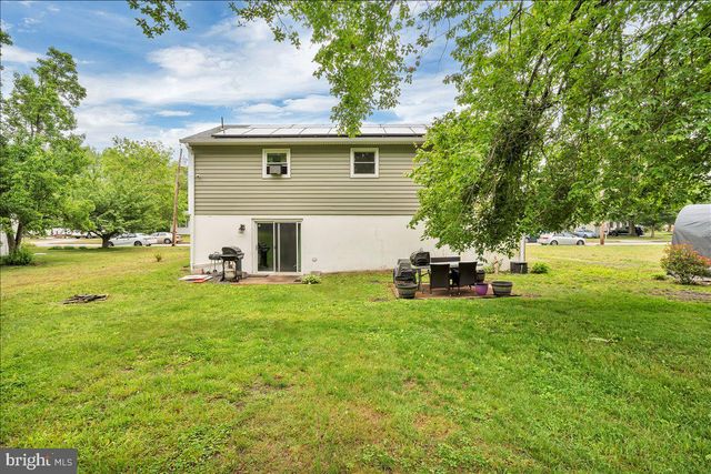 28 SHORE DRIVE, Southampton, NJ 08088