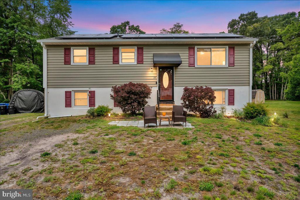 28 SHORE DRIVE, Southampton, NJ 08088