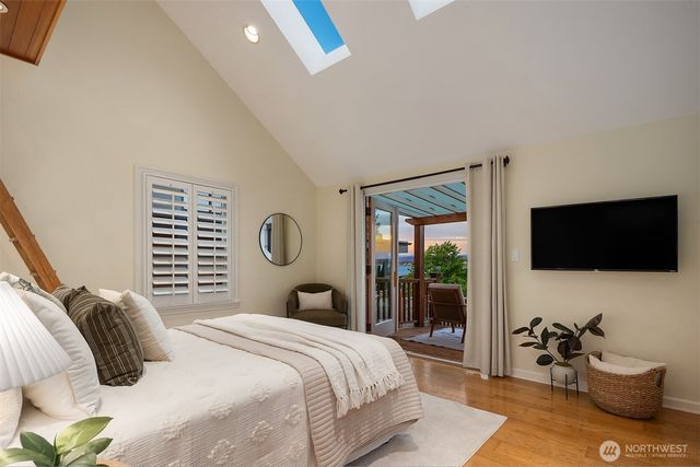 1021 McGilvra Boulevard E, Seattle, WA 98112