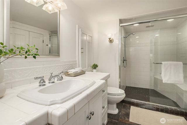 1021 McGilvra Boulevard E, Seattle, WA 98112