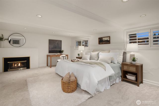 1021 McGilvra Boulevard E, Seattle, WA 98112
