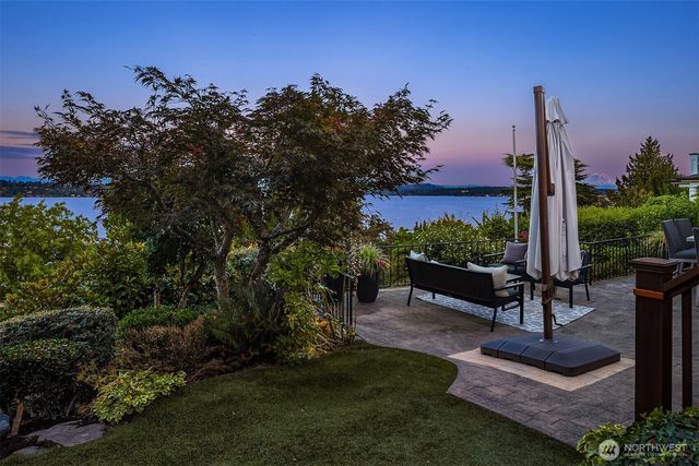 1021 McGilvra Boulevard E, Seattle, WA 98112