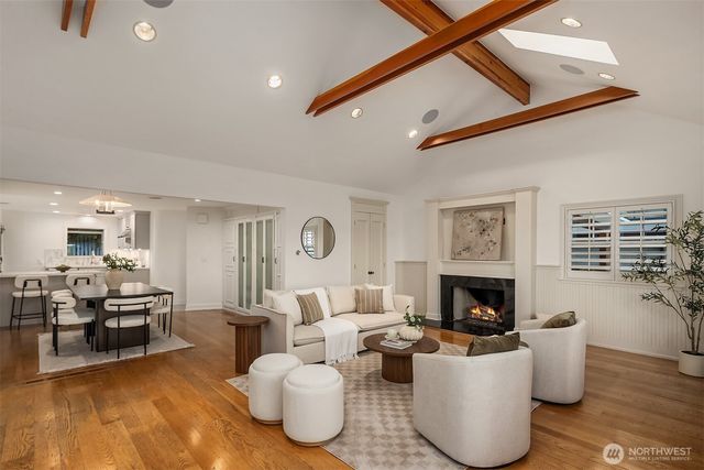 1021 McGilvra Boulevard E, Seattle, WA 98112