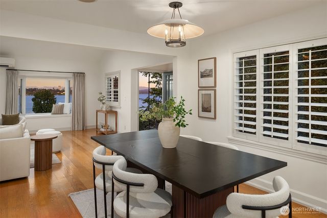 1021 McGilvra Boulevard E, Seattle, WA 98112