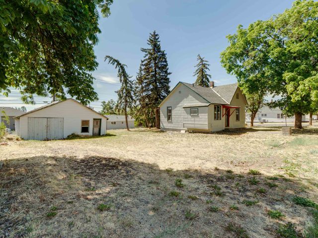 219 A St, Cheney, WA 99004