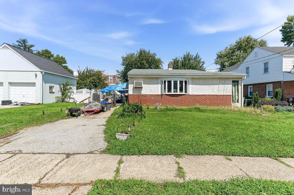 426 FOLSOM AVE, FOLSOM, PA 19033 — photo 2