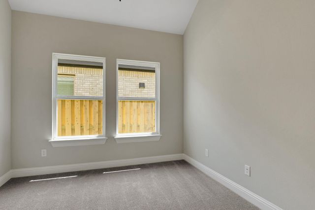 212 Millbend RD, Georgetown, TX 78633