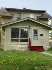 1009 7th Avenue S, Saint Cloud, MN 56301