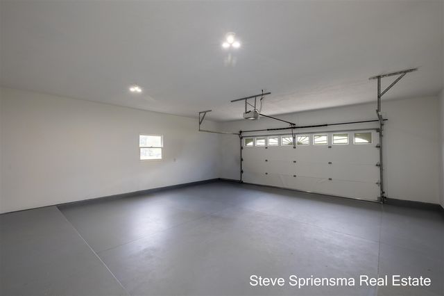 12770 Macclain Court, Cedar Springs, MI 49319