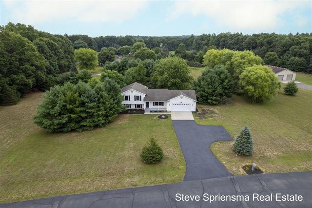12770 Macclain Court, Cedar Springs, MI 49319