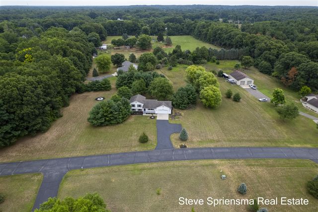 12770 Macclain Court, Cedar Springs, MI 49319