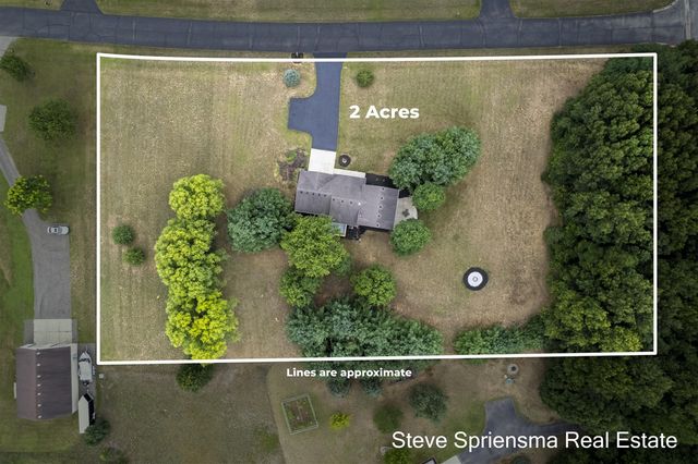 12770 Macclain Court, Cedar Springs, MI 49319