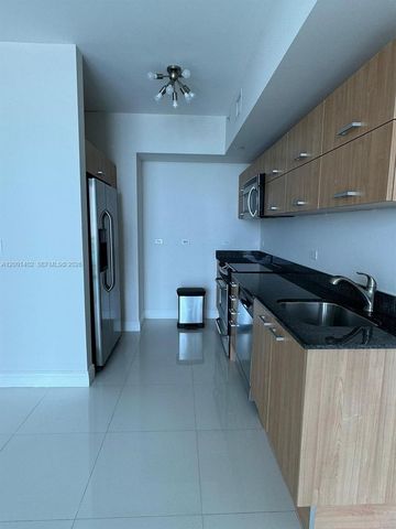 350 S Miami Ave 1415, Miami, FL 33130