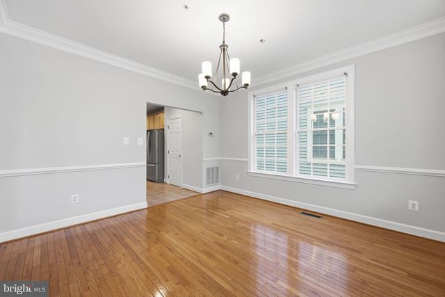 1004 GAITHER RD, Rockville, MD 20850