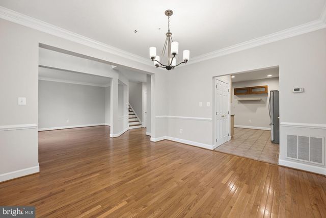 1004 GAITHER RD, Rockville, MD 20850