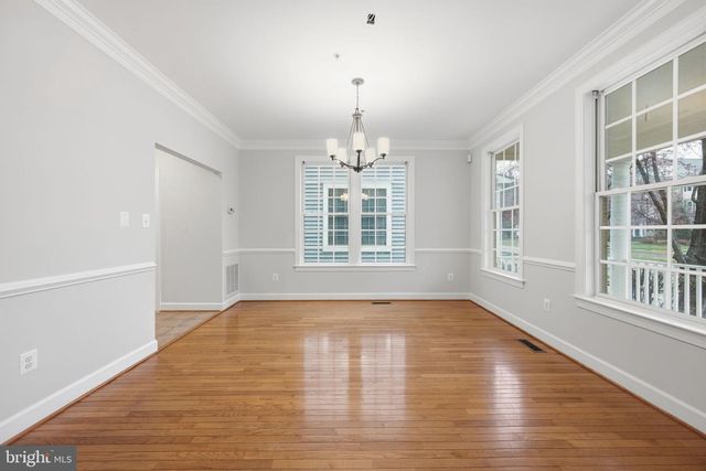 1004 GAITHER RD, Rockville, MD 20850