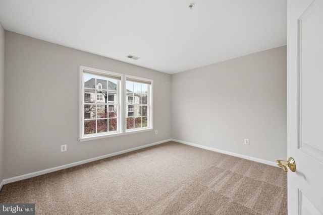 1004 GAITHER RD, Rockville, MD 20850