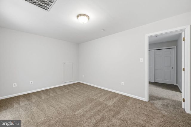 1004 GAITHER RD, Rockville, MD 20850