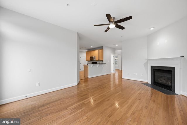 1004 GAITHER RD, Rockville, MD 20850