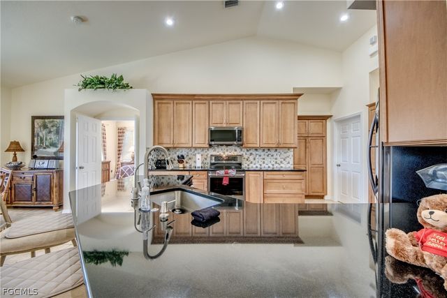 1132 SW 18th AVE, Cape Coral, FL 33991