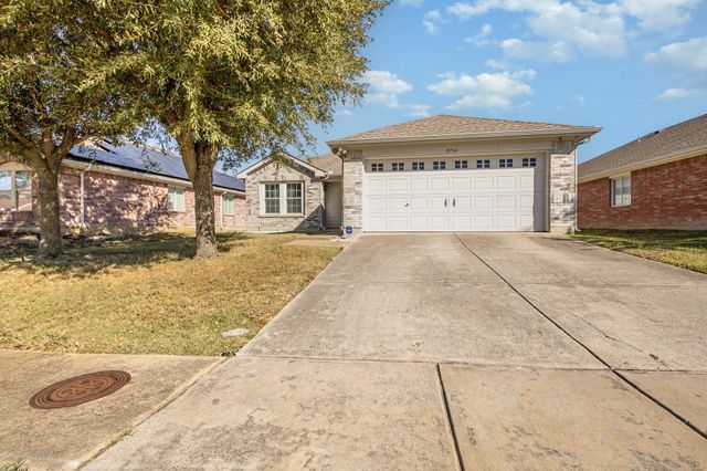 5714 Firethorn Drive, Dallas, TX 75249