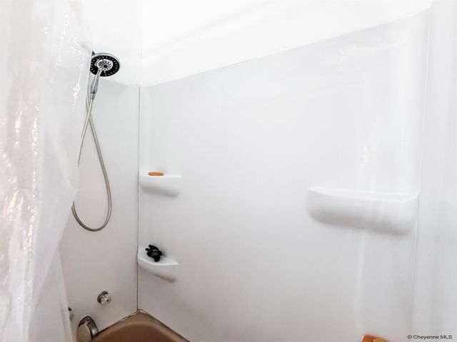 3048 AMES CT, Cheyenne, WY 82001
