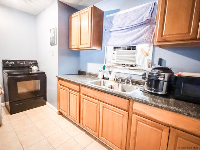 3048 AMES CT, Cheyenne, WY 82001