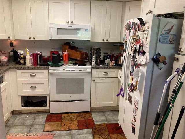 2650 COUNTRYSIDE BOULEVARD B105, Clearwater, FL 33761