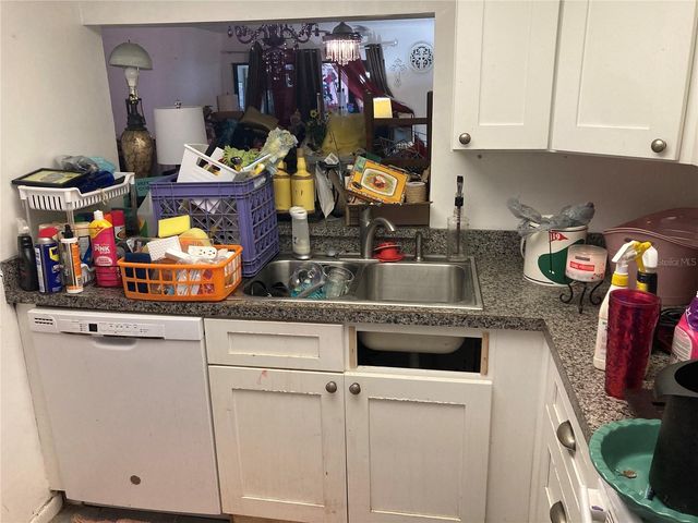 2650 COUNTRYSIDE BOULEVARD B105, Clearwater, FL 33761