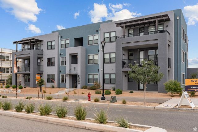 5980 S JASPER RIDGE DR, St. George, UT 84790