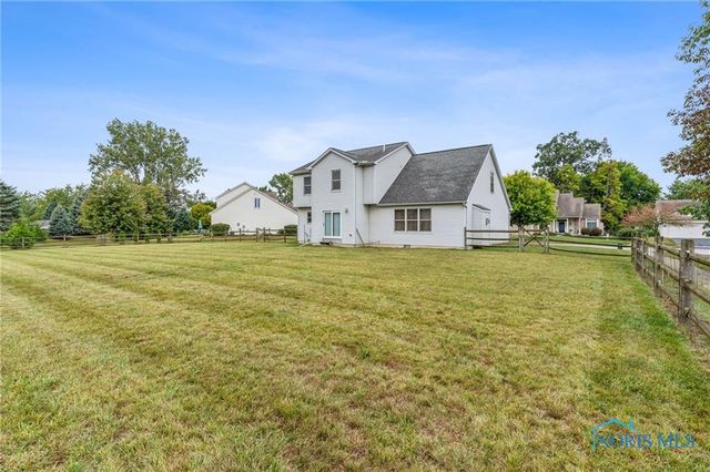 7723 Sylvan Oaks Way, Sylvania, OH 43560