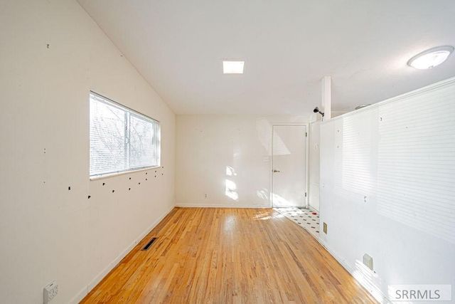 1009 Stokes Avenue, Idaho Falls, ID 83404