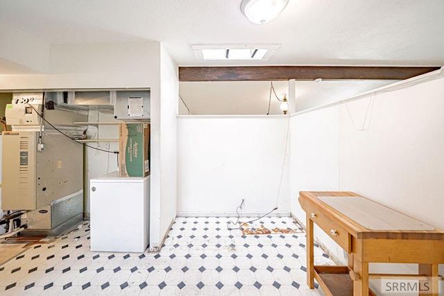 1009 Stokes Avenue, Idaho Falls, ID 83404